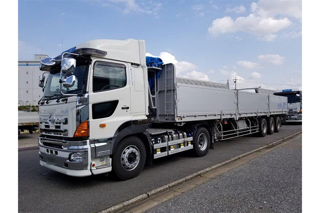 大型トラック運転手として活躍したい方必見 名古屋市の運送はアイチ ジェー ブイ トラック運転手 トラックドライバー求人 稼げる運送会社